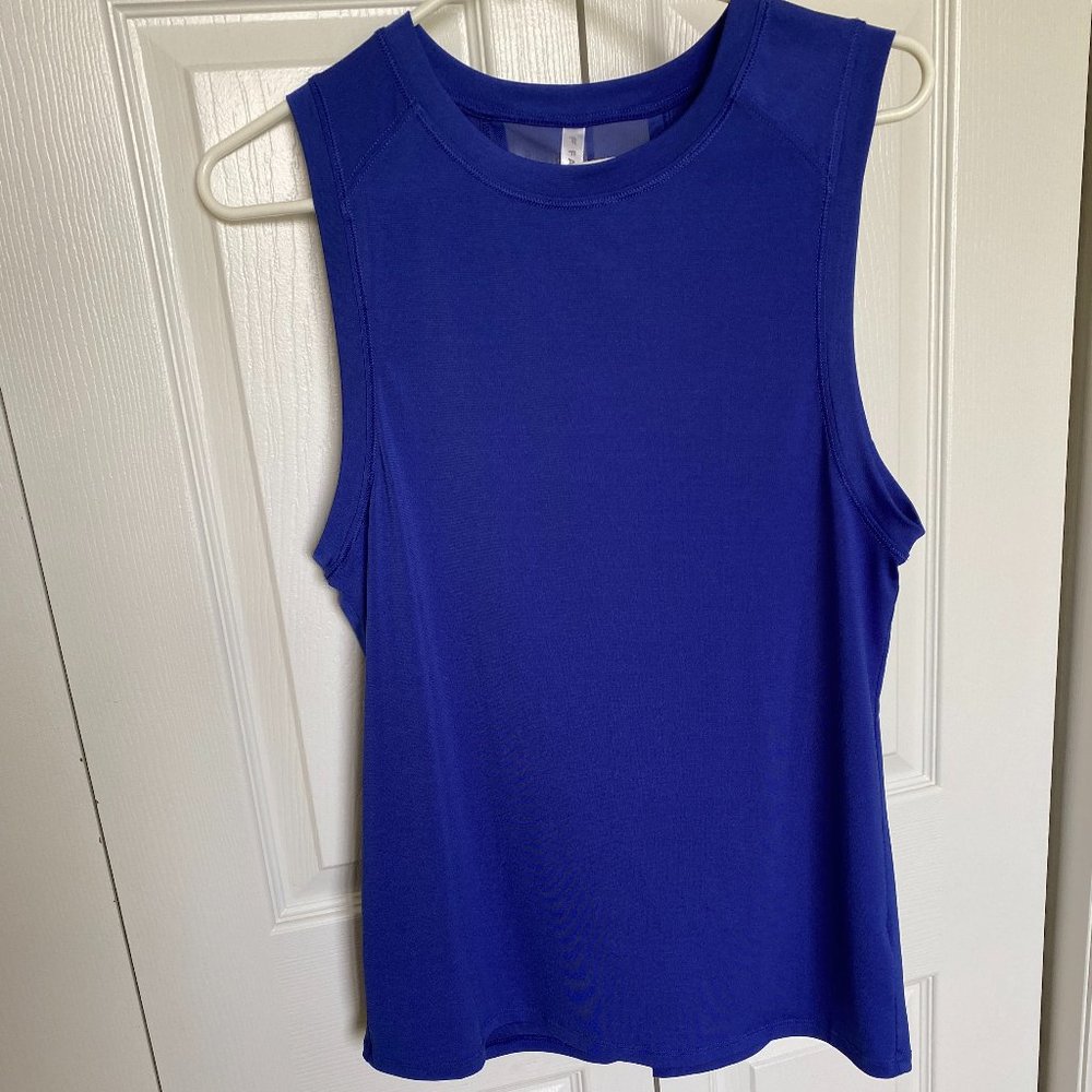 (2 for $13) Fabletics V Back Design Blue Athletic Top